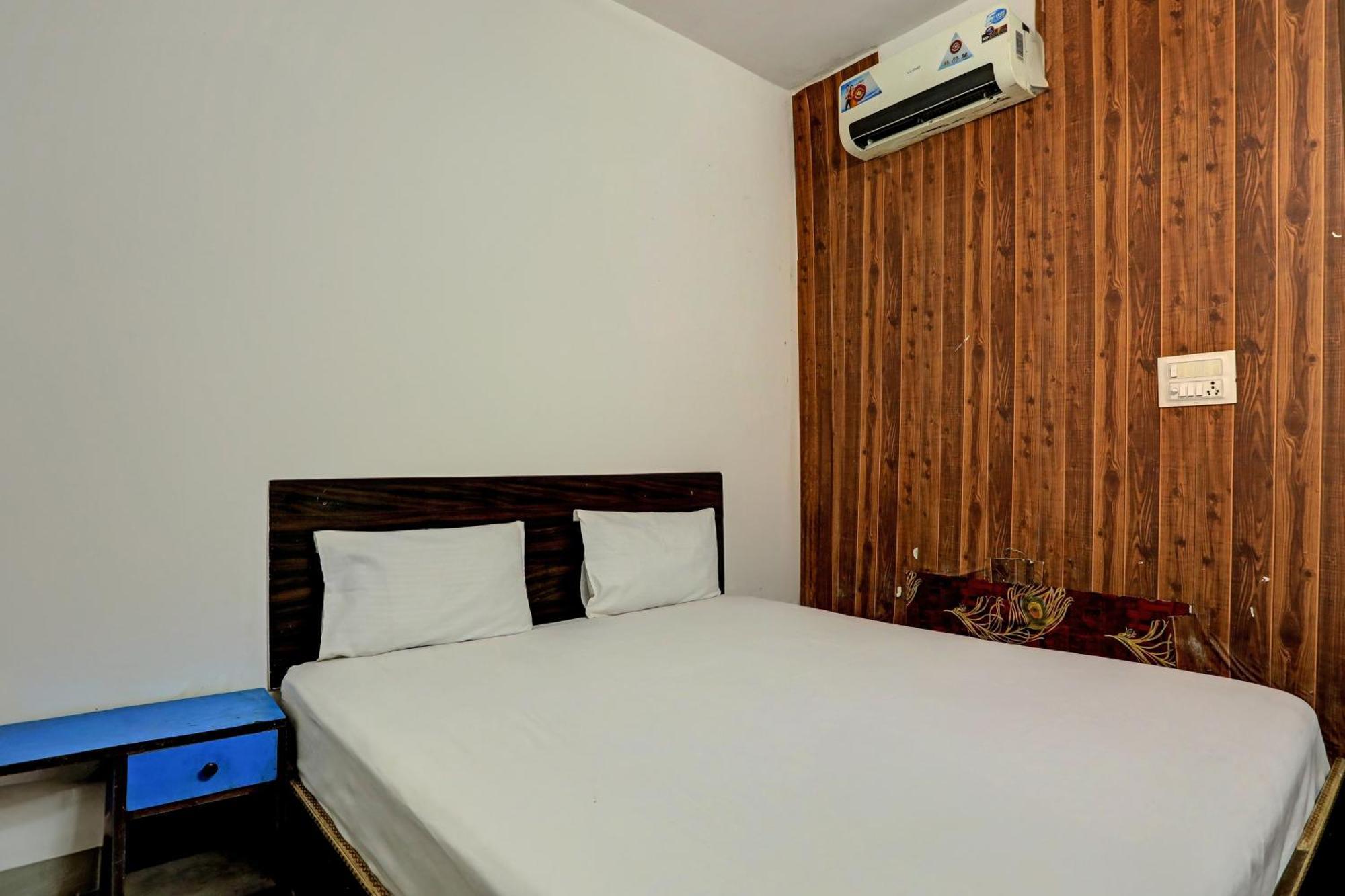 Hotel O Raaz Hotel 델리 외부 사진