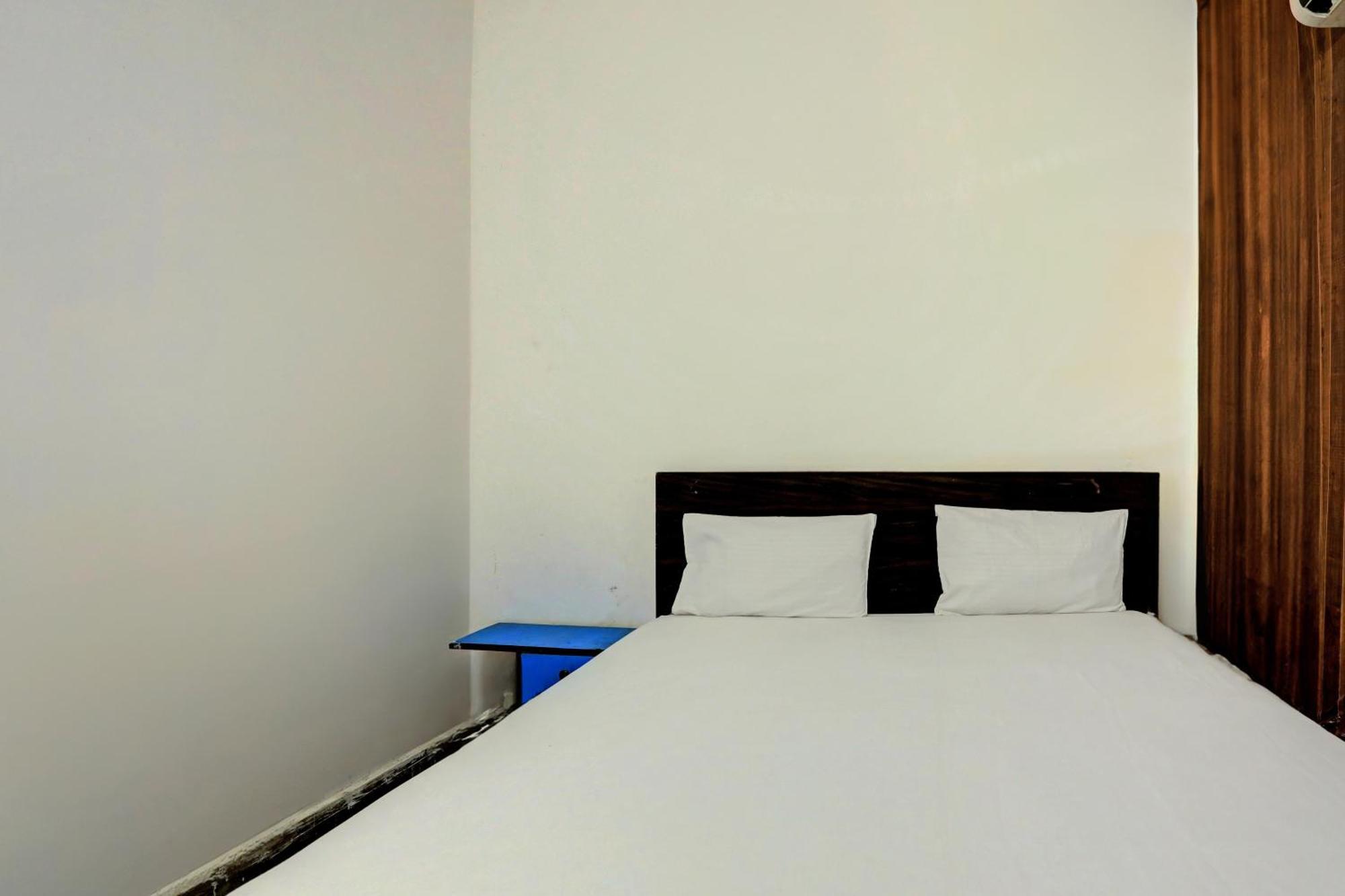 Hotel O Raaz Hotel 델리 외부 사진