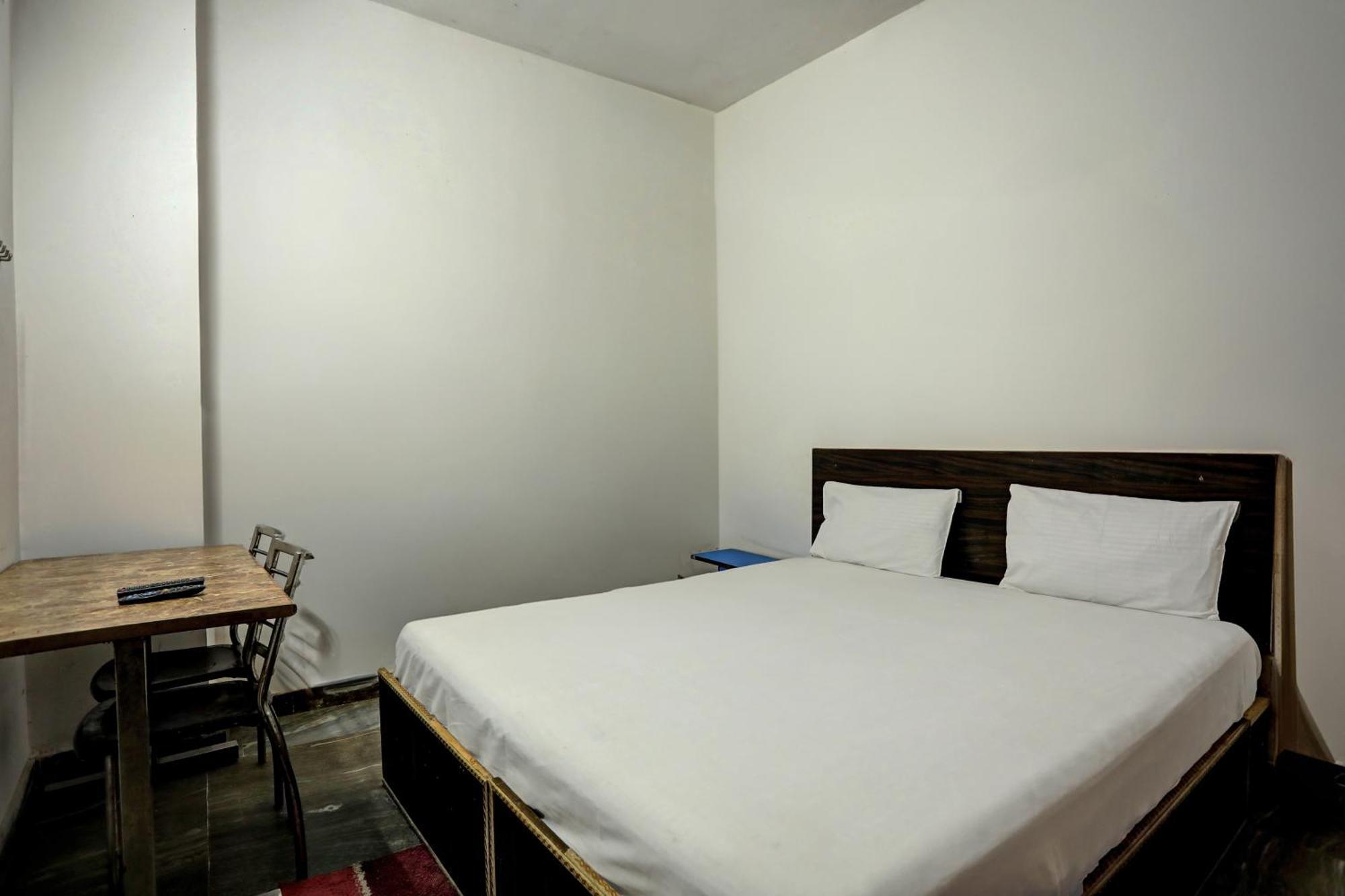 Hotel O Raaz Hotel 델리 외부 사진
