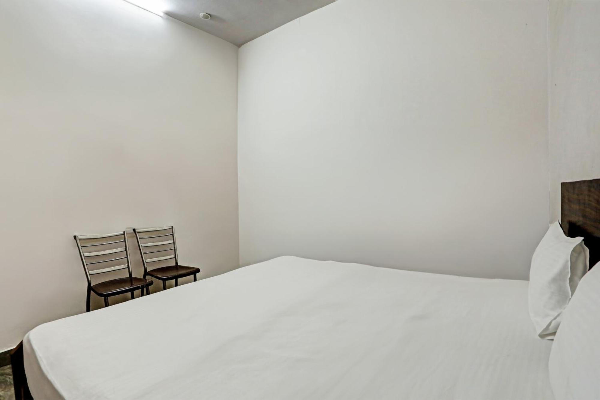 Hotel O Raaz Hotel 델리 외부 사진
