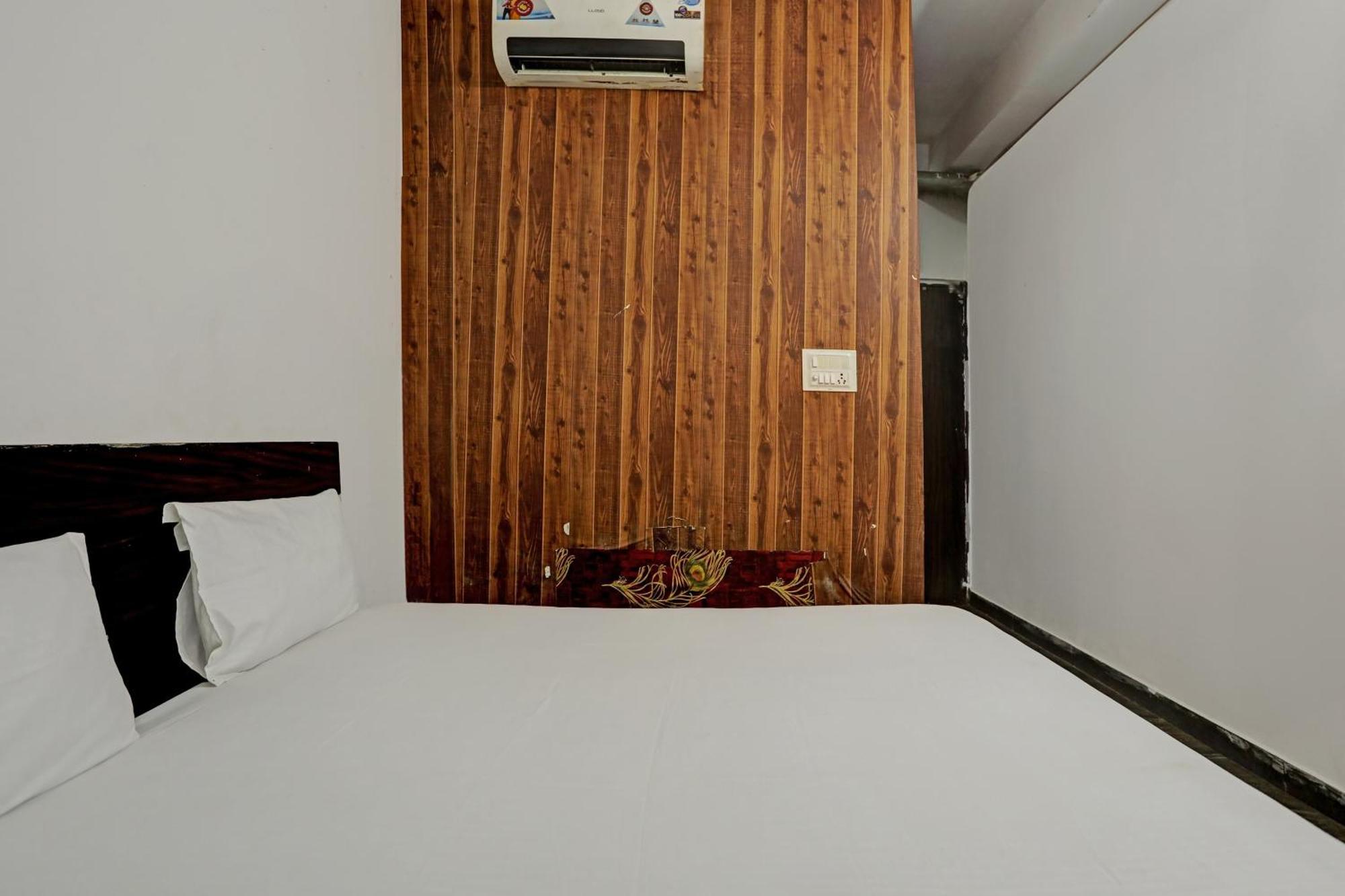 Hotel O Raaz Hotel 델리 외부 사진